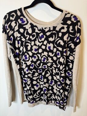 Kensie-Neutral & Black Leopard Print Long Sleeve Top with Purple Accents